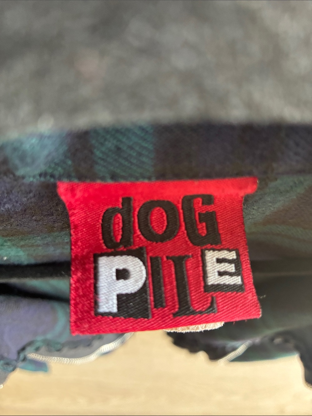 Dogpile vintage flannel Large - Picture 2 of 7